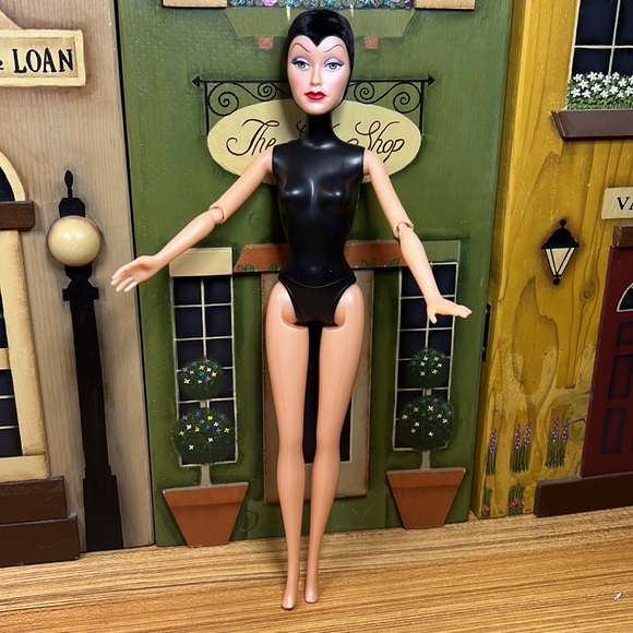 Vintage 1999 Disney Signature Collection Evil Queen Snow White Stepmother 11.5” - Picture 3 of 17